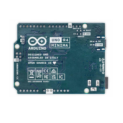 Arduino Uno R4 minima development board