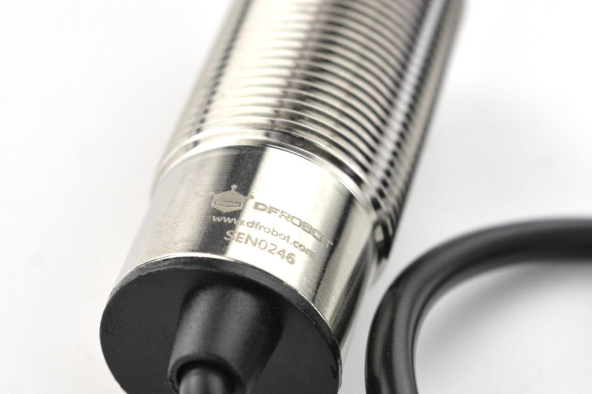 URM08 - Waterproof Industrial Ultrasonic Distance Sensor (35~550cm, ModBus-RTU)